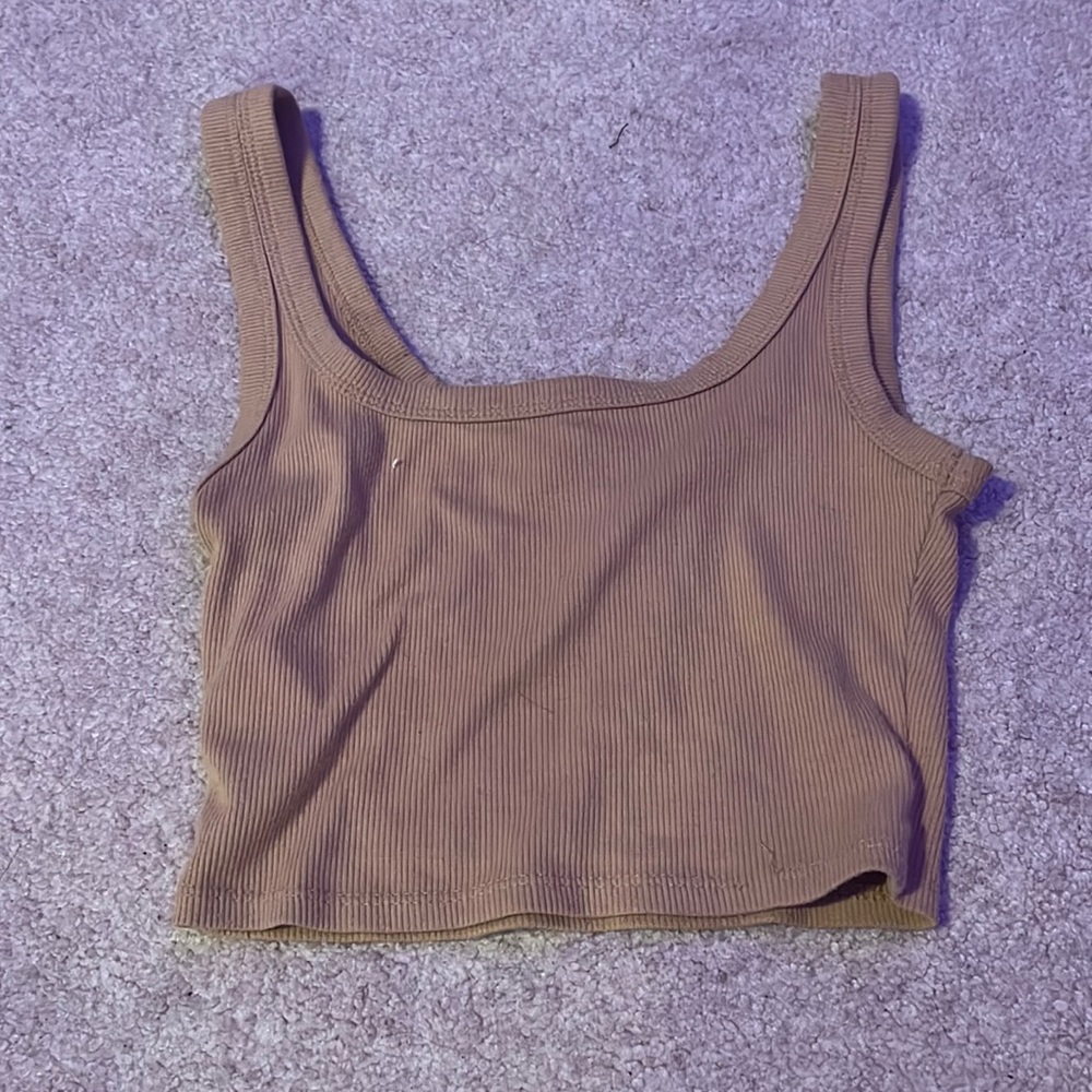 tank top cropped